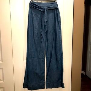 Forever 21 jeans, size small